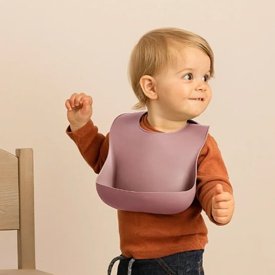 Bavoir bebe efficacite quotidienne bebe est debout