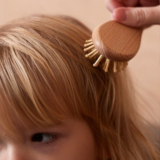 Brosse cheveux bebe toucher velours