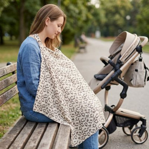Cape d'allaitement discretion confort maman est assise