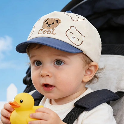Casquette bebe motif ours respirante bebe dans sa poussette