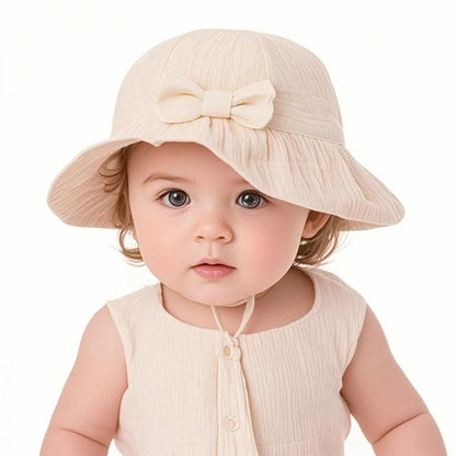 Chapeau bebe protection UV florale avec un noeud