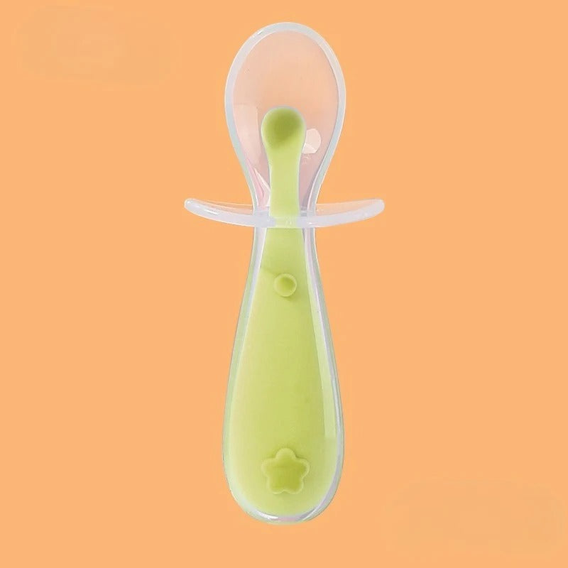 Cuillere bebe en silicone couleur verte