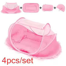 Lit moustiquaire rose